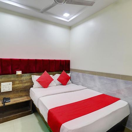 Hotel New Balaji Residency Mumbai Exterior foto