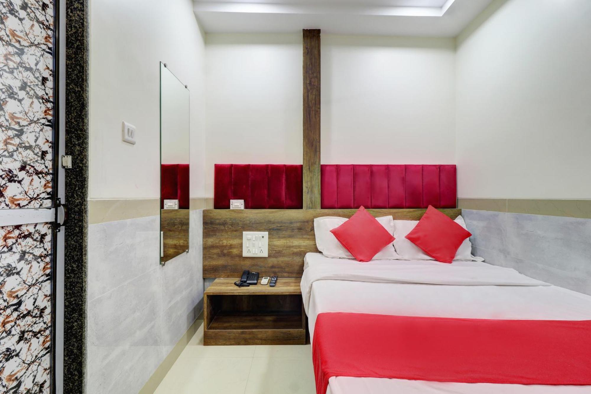 Hotel New Balaji Residency Mumbai Exterior foto