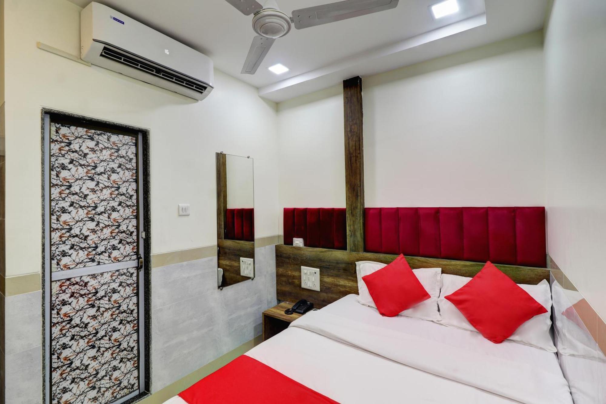 Hotel New Balaji Residency Mumbai Exterior foto